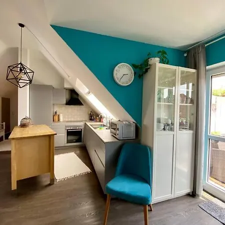 Light Flow Stylish Attic House. M. Balcony Apartment *
