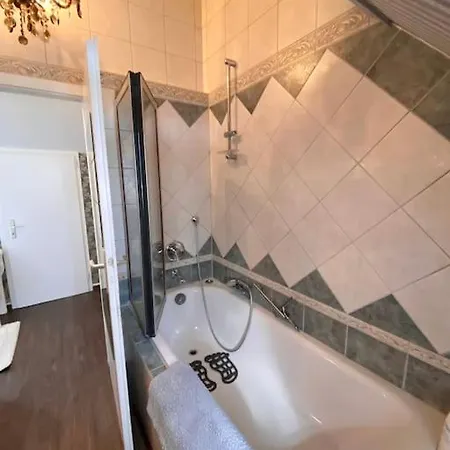 Light Flow Stylish Attic House. M. Balcony * Rastatt